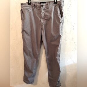 Men’s American Eagle Khaki Pants
